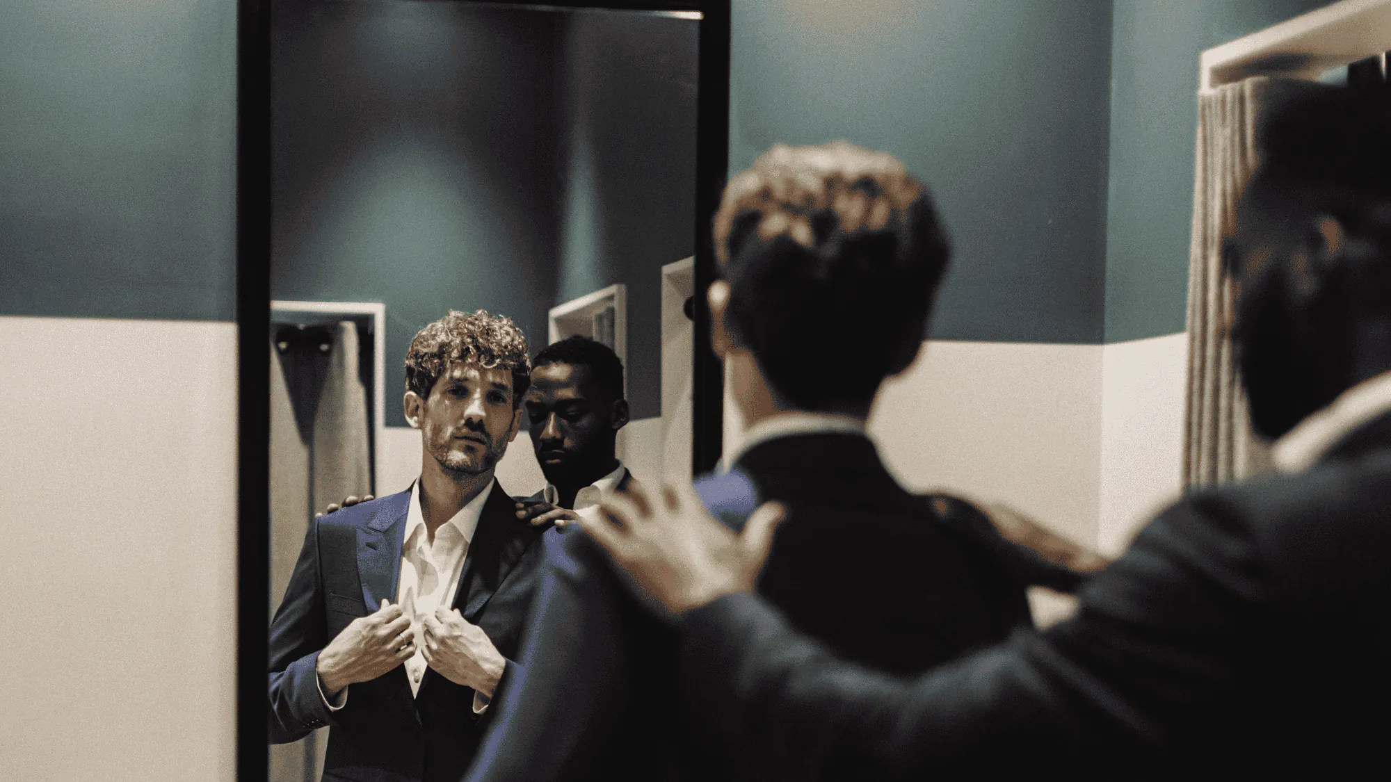 Win a luxury suit and tailoring experience Worth £500!