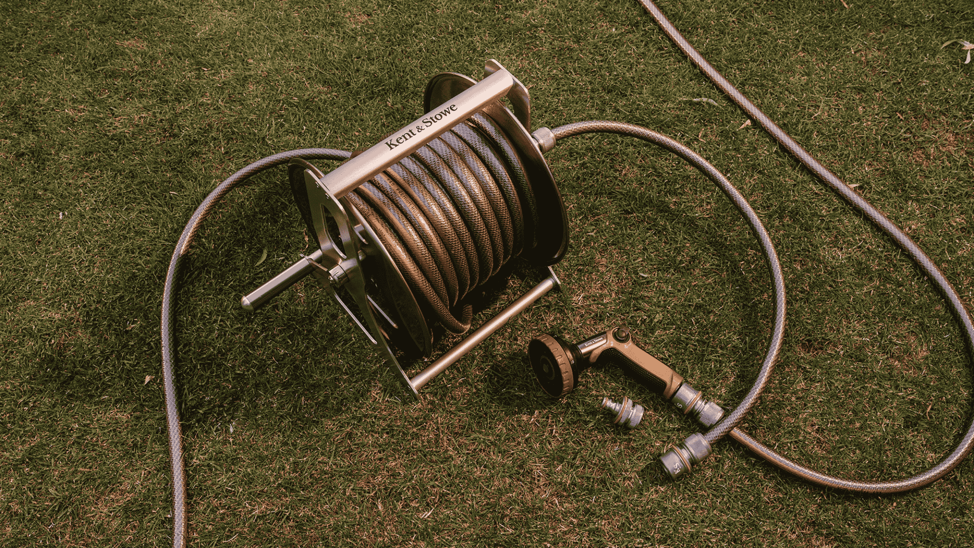 Win the new Kent & Stowe watering collection, worth £149!